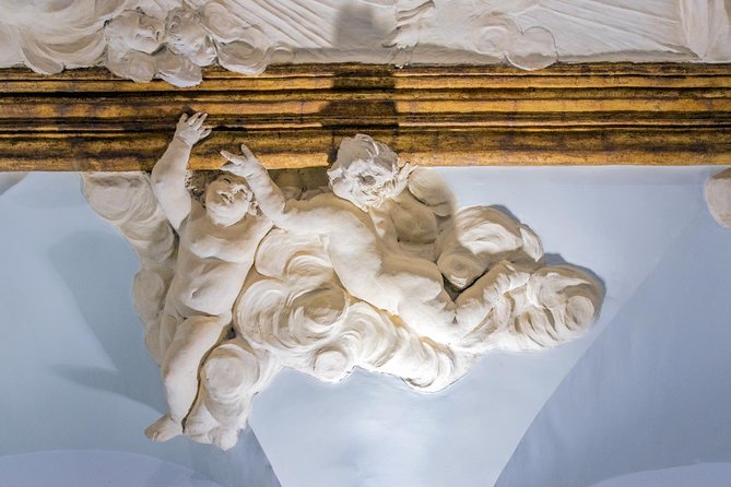 The Great Opera Arias Concert at Palazzo Poli - Trevi Fountain - Inside the palace performance room