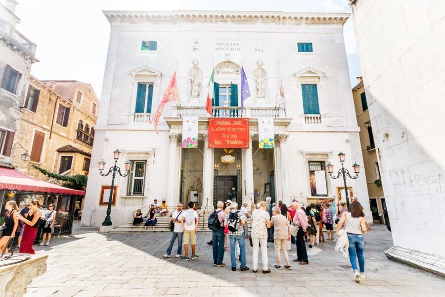 The Majestic Teatro La Fenice: Guided Tour in Venice - Meeting your guide in front of the theater