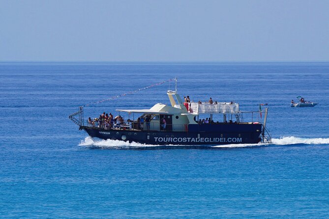 Tour of the Costa degli Dei by boat, 3 hours with aperitif included - Riaci Beach, the first swim