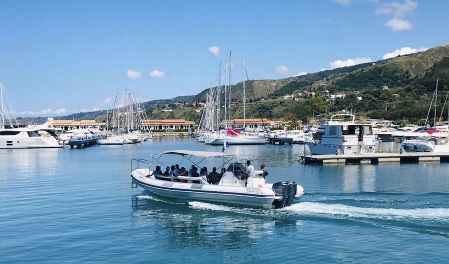 Tropea: Capo Vaticano Boat Trip with Snorkeling & Drink - Why see Tropea and Capo Vaticano from the water?