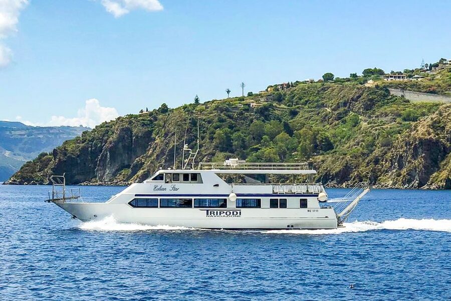 Tropea: Lipari, Panarea, and Stromboli Boat Tour by Night - Lipari from 12:15 to 2:45: The Island With the Most Choices