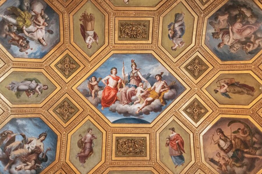 Turin: Royal Palace Entry Ticket and Guided Tour - Meeting at the Royal Palace entrance