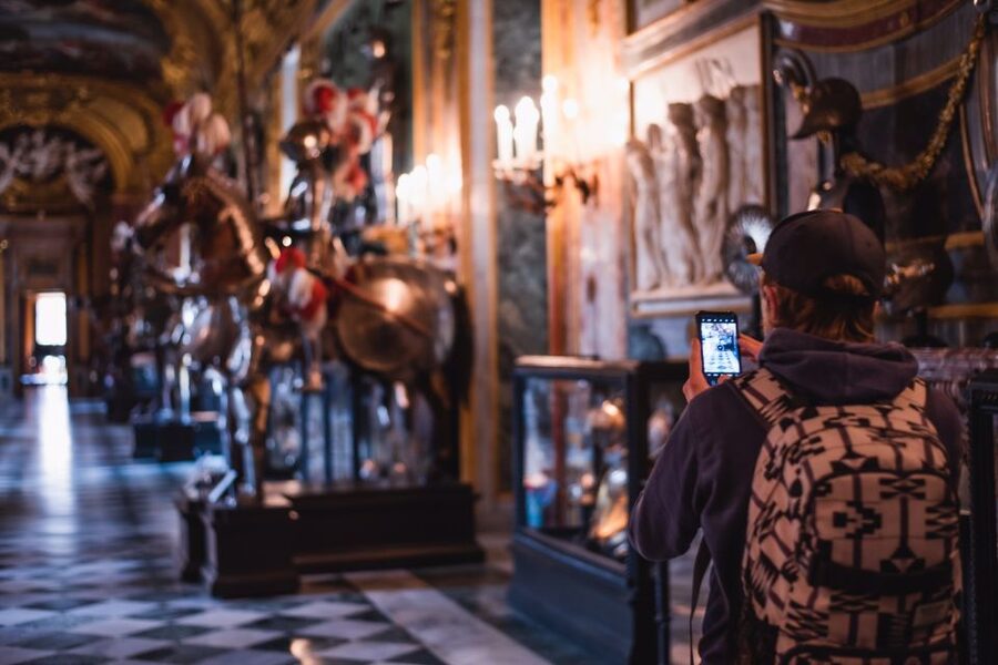 Turin: Savoy Royal Palace Small Group Guided Tour - Key points to know before you book