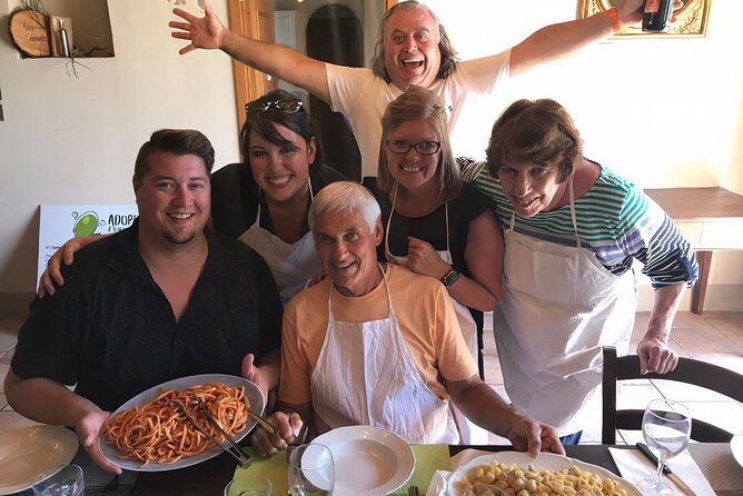 Tuscan Cooking Class - Eating the meal makes the lesson worthwhile