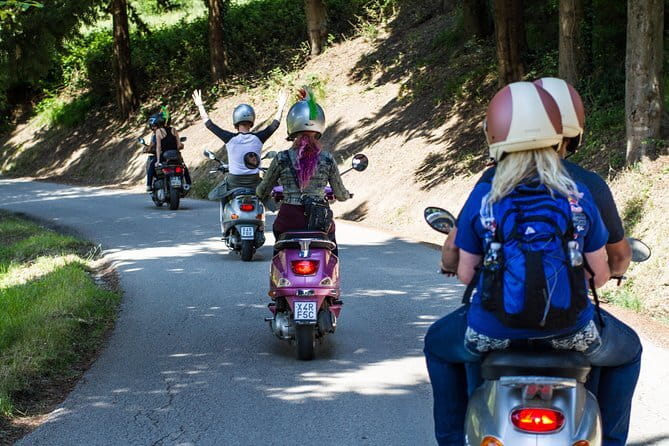 Tuscany Vespa Tour: Lunch & Wine Tasting, Countryside Roads - Who will enjoy this outing most?