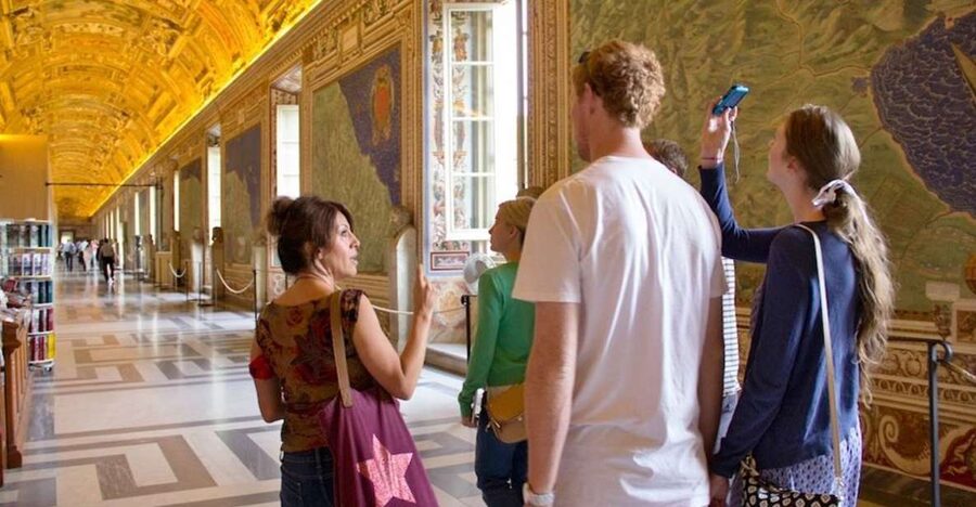 Vatican: Early Entry to Museums, Sistine Chapel & St Peter's - Why early entry matters at the Vatican