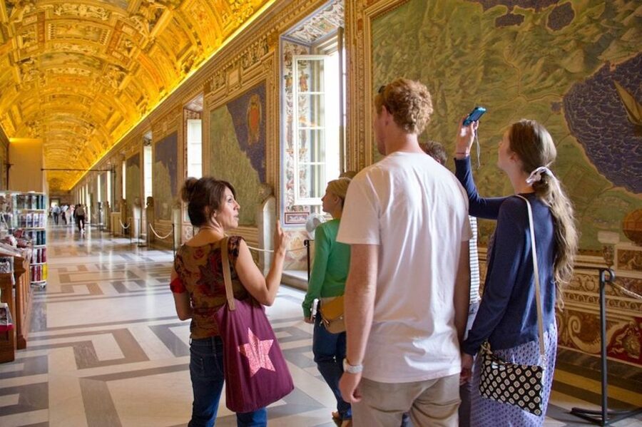 Vatican: Early Entry to Museums, Sistine Chapel & St Peter's - Price, pace, and who gets good value