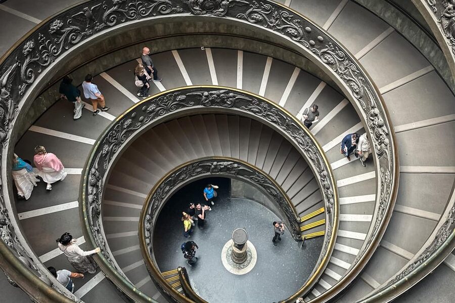 Vatican Museums & Sistine Chapel Skip-the-Line Entry Ticket - Raphael Rooms and the art of the Renaissance