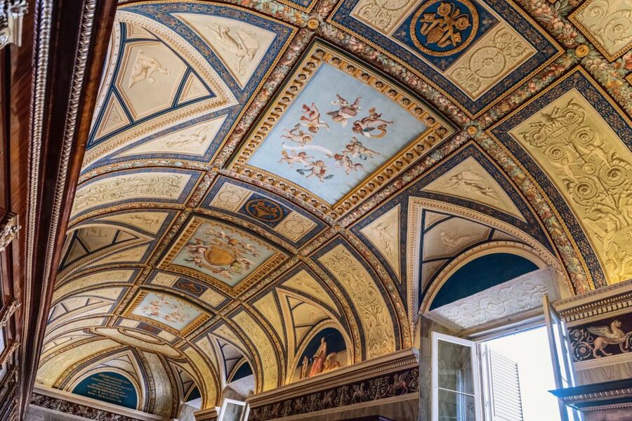 Vatican Museums & Sistine Chapel Tour with Optional Basilica - Why this Vatican tour can save your morning