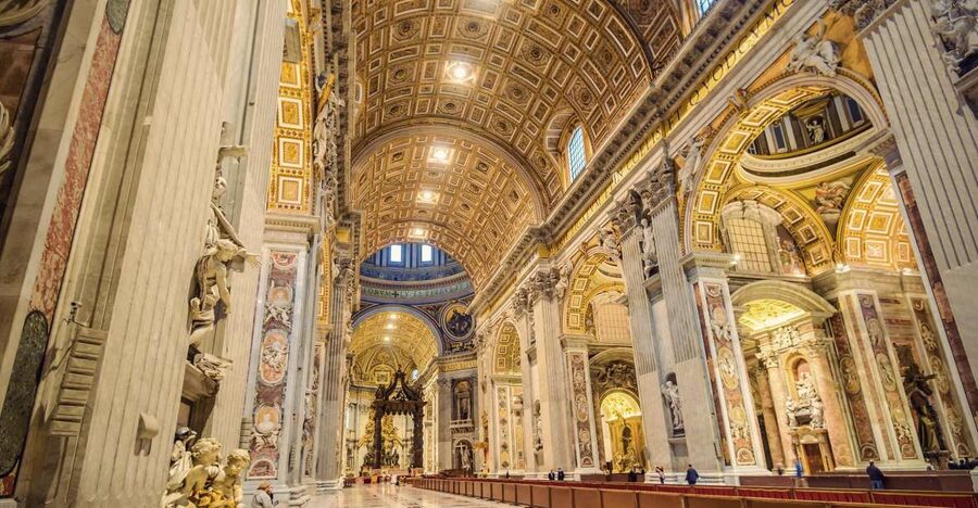 Vatican: Sistine Chapel and Vatican Museums Guided Tour - How much walking and crowding to expect