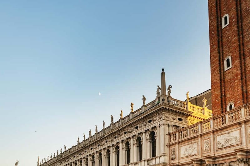 Venice: After-Hours St. Mark’s & Doge's Palace Tour - What the guides add to the buildings