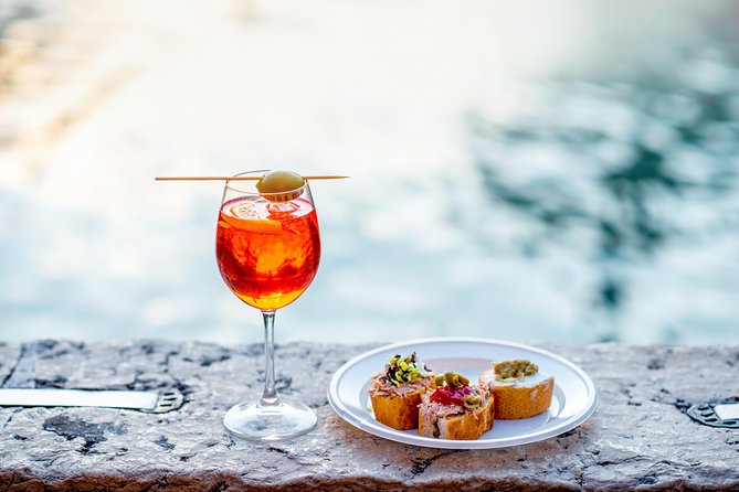 Venice Bacaro Food Tour: Eat and Drink like a Venetian - Why bacaro food is a smart way to meet Venice