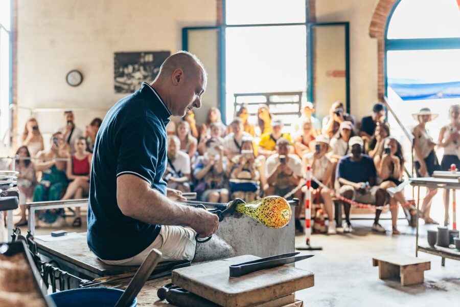 Venice: Burano, Torcello & Murano Boat Tour w/Glassblowing - What this six-hour Venice island tour really offers