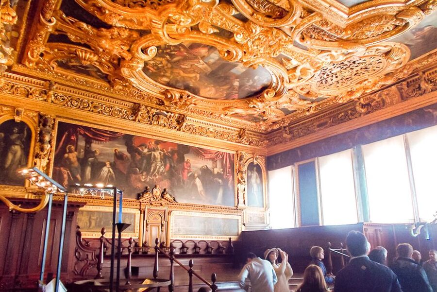 Venice: Doge's Palace and St. Mark's Basilica Tour - Clothing, bags, weather, and access