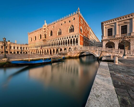 Venice Doge's Palace & Prisons Tour - Entering through the palace’s public face