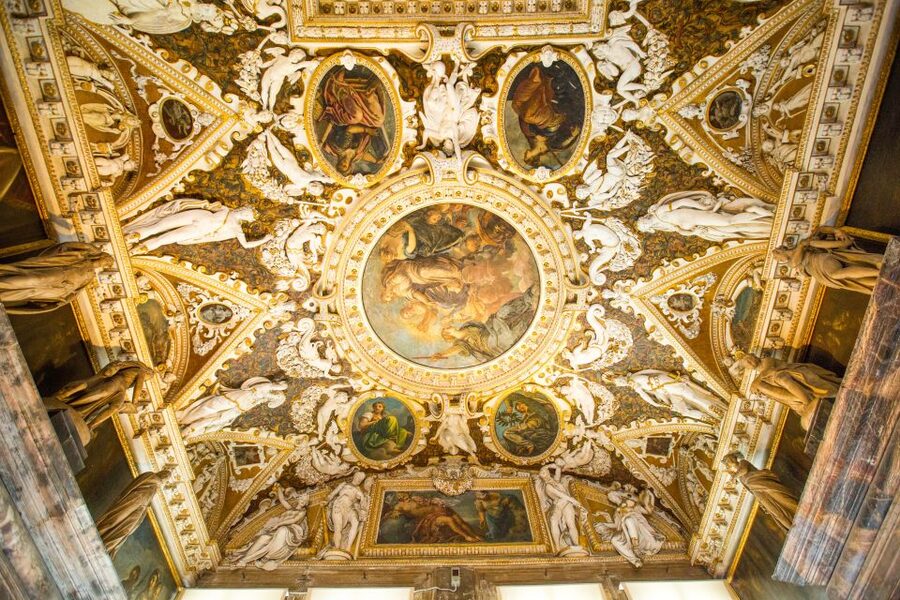 Venice: Doge's Palace Skip-the-Line Tour with Prisons - Key points to know before booking