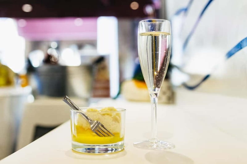 Venice: Food Tasting Tour with Cicchetti Dishes and Wine - Dried baccalà and the flavors of preservation