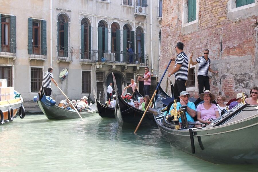 Venice: Grand Canal by Gondola with Live Commentary - From Campo San Moisè to La Fenice