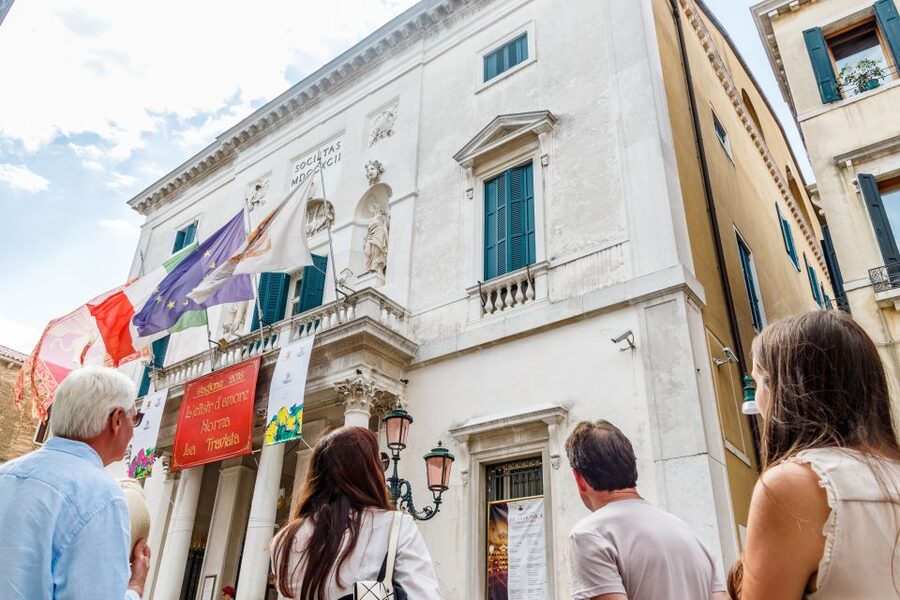 Venice: La Fenice Opera House Entry Ticket with Audio Guide - The main auditorium is the real reward