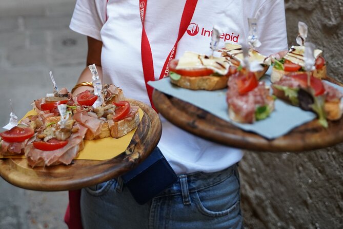 Venice Like a Local: Food, Wine & Spritz Tour with Traghetto Ride - Starting in Campo de la Maddalena