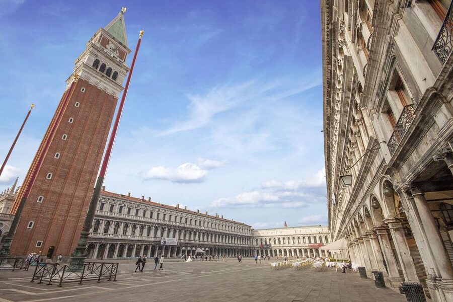 Venice: Morning Walking Tour - Scuola Grande di San Marco and Venice’s charitable institutions