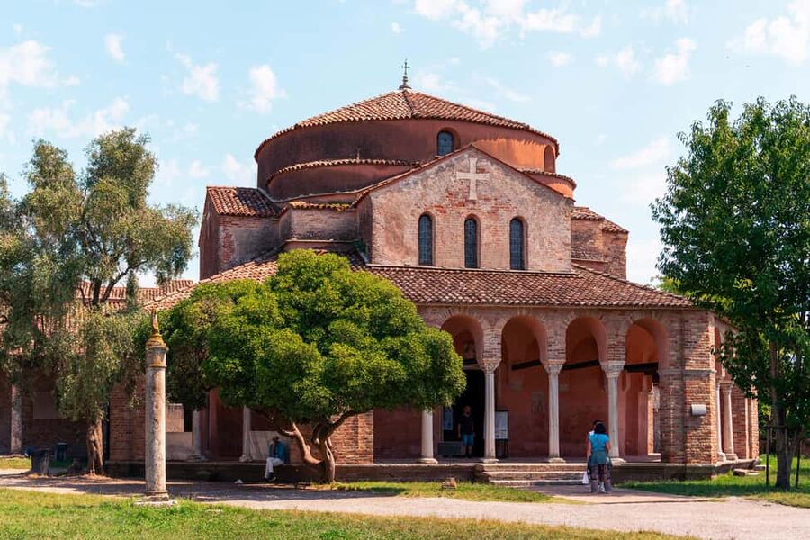 Venice: Murano, Burano, Torcello, and Glass Factory Tour - Key points to know before booking
