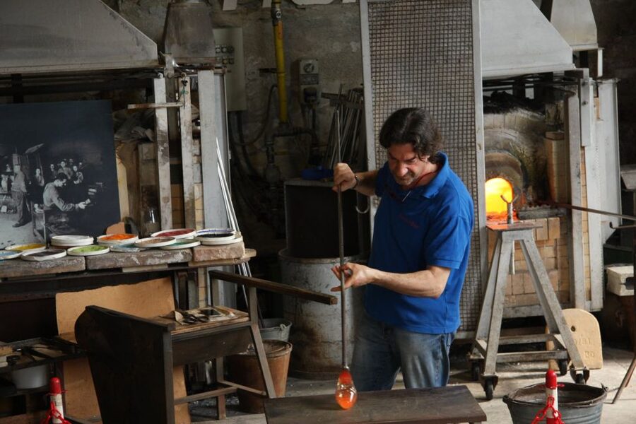 Venice: Murano, Burano, Torcello, and Glass Factory Tour - Why this boat trip works well in Venice