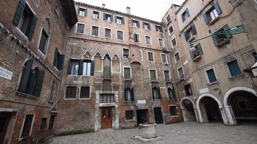 Venice: Sightseeing Tour with a Local expert - The guides make the difference