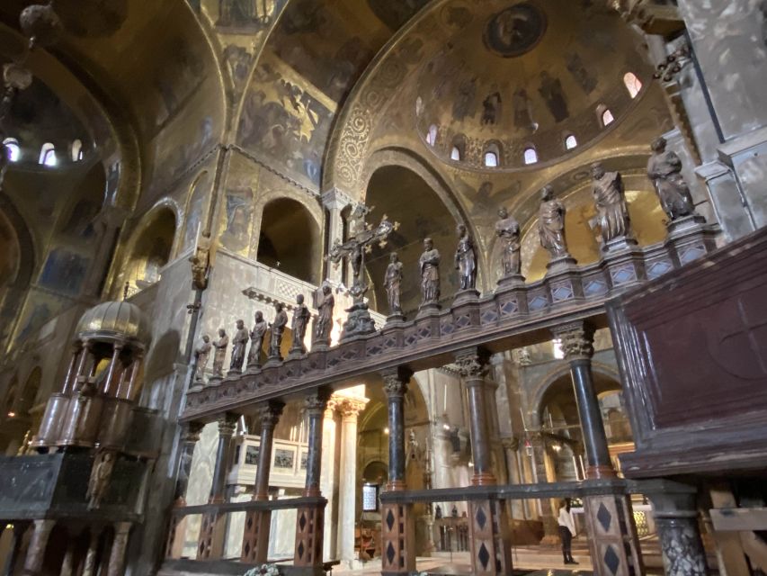 Venice: St Mark's Basilica, Doge Palace, & Bell Tower Option - Guide quality and group rhythm