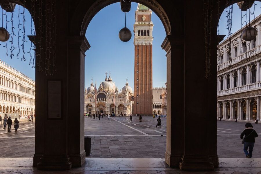Venice: St Mark's Basilica, Doge Palace, & Bell Tower Option - The Venice History Gallery and VR journey
