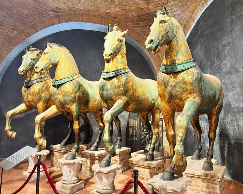 Venice: St. Mark's Basilica Guided Tour and Terrace Option - Key points to know before booking
