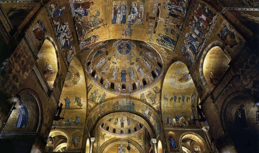 Venice: St. Mark's Basilica Skip-the-Line Entry & Audioguide - Outside St. Mark’s Basilica: read the building before going in