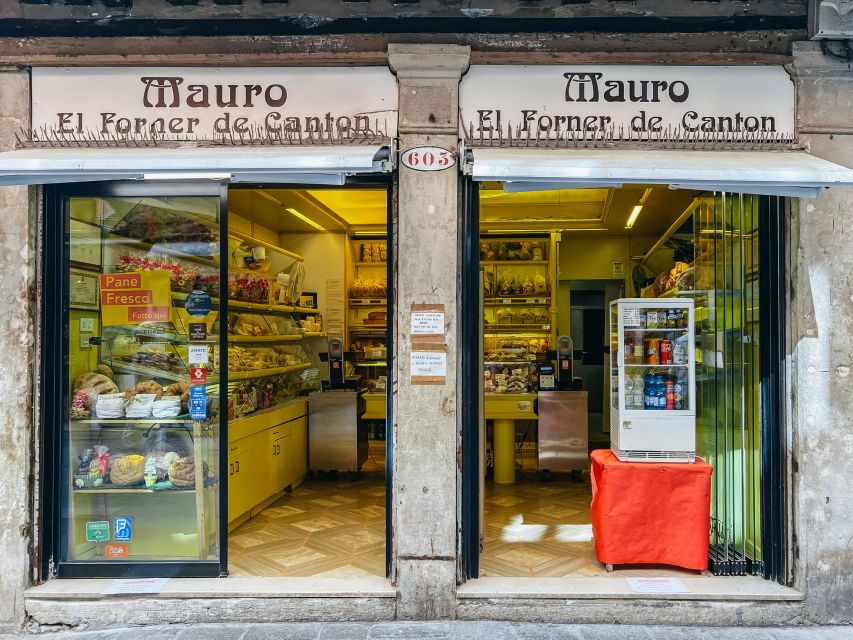 Venice: Street Food Tour with a Local Guide and Tastings - The guides make the difference