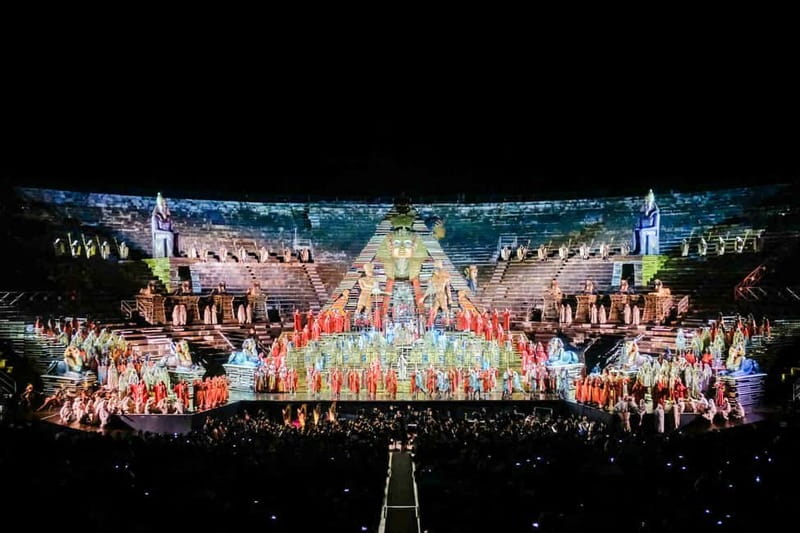 Verona: Arena di Verona Opera Ticket - What you can and cannot bring