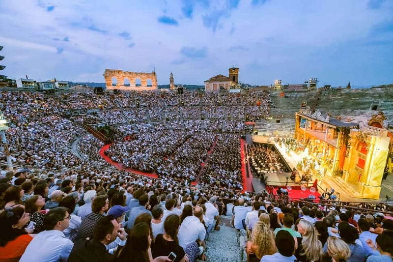 Verona: Arena di Verona Opera Ticket - Reading the opera without knowing Italian