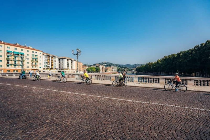 Verona: Classic and Hidden Gems Bike Tour - Why Verona works so well on two wheels