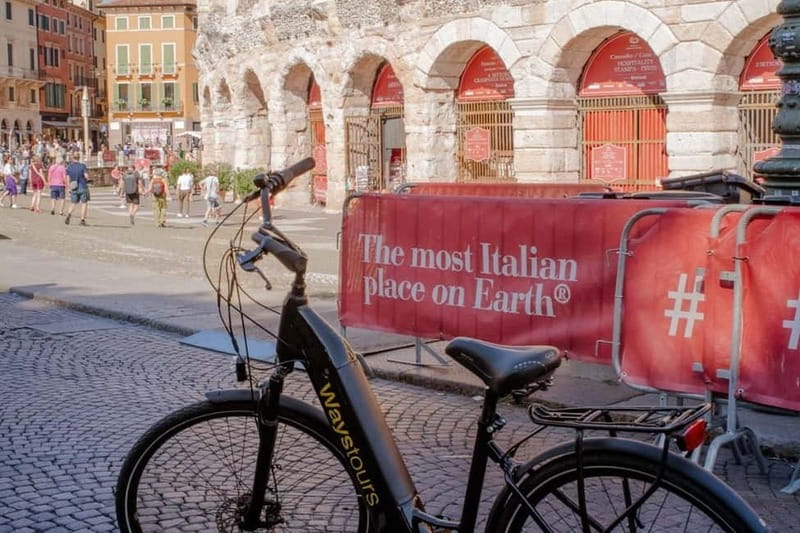 Verona: Classic and Hidden Gems Bike Tour - Riding through Verona’s old center