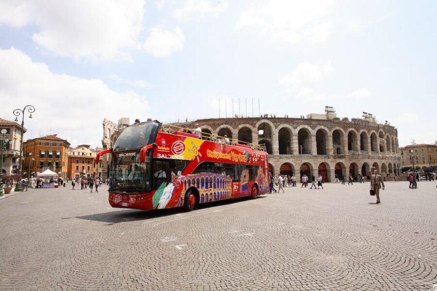 Verona: Hop-on Hop-off Tour 24 or 48-Hour Ticket - Is the 24-hour or 48-hour ticket better?