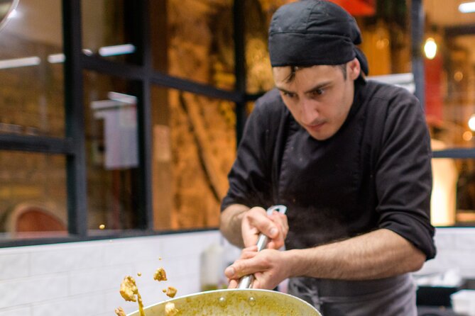Verona: Pasta and Tiramisu Cooking Class With Free Flowing Wine - Making dough the Italian way